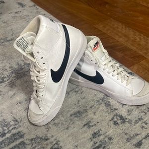 Nike Blazer Mid ‘77